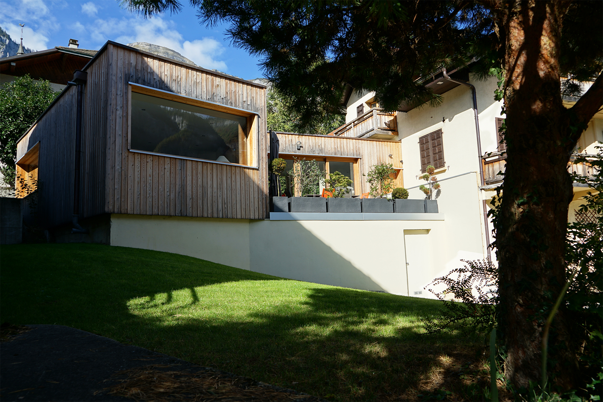 extension constructeur origines architecteurs haute-savoie contemporaine maison bois